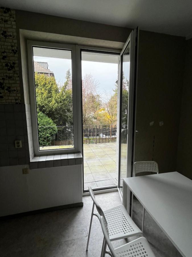Love Johann Düsseldorf Extérieur photo